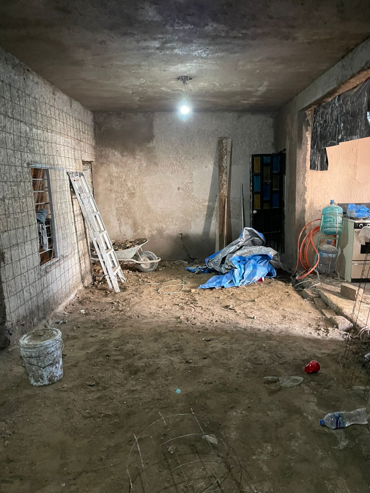 Proceso de picado de muro
